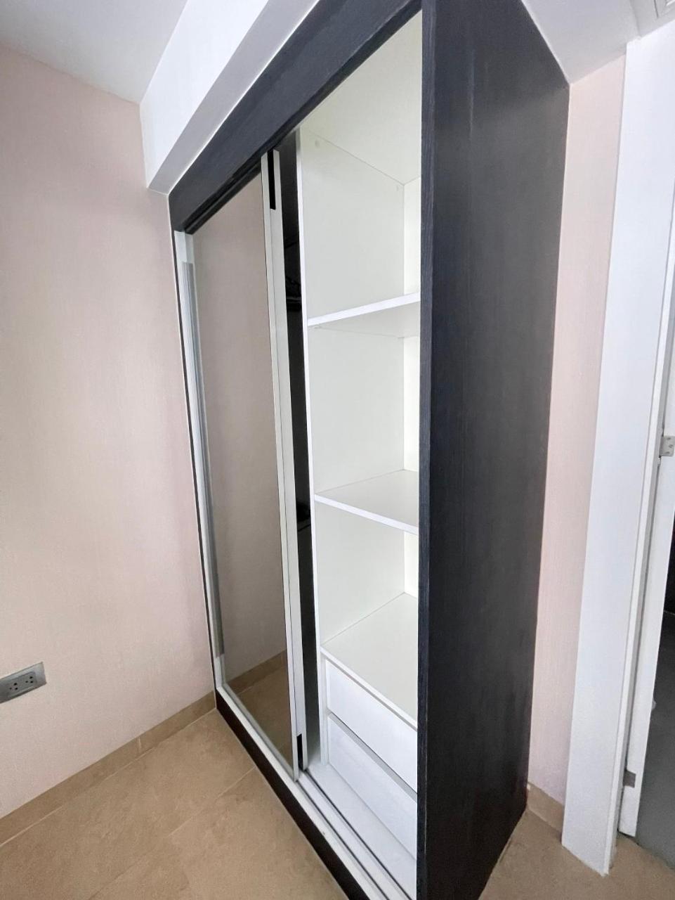 2 Bedrooms Near Pattaya Beach Bagian luar foto